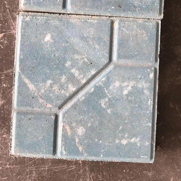 彩砖